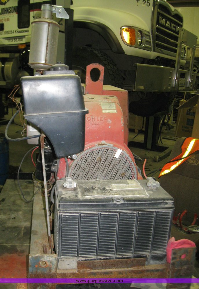 image for item 5600 Lincoln Weldanpower 150 welder generator