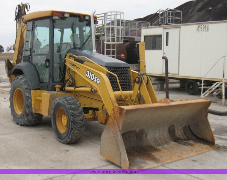 image for item 5728 2003 John Deere 310SG backhoe loader