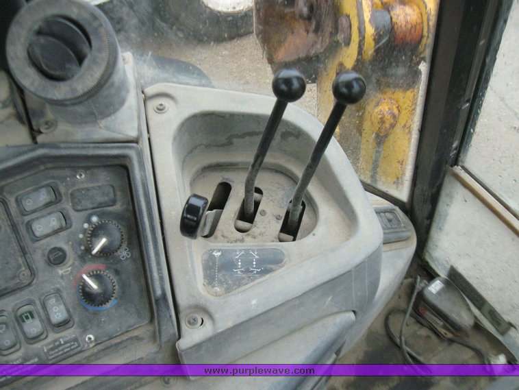 image for item 5728 2003 John Deere 310SG backhoe loader