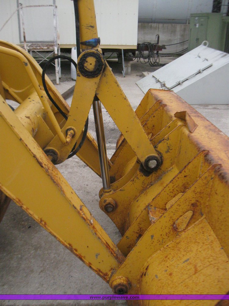 image for item 5728 2003 John Deere 310SG backhoe loader
