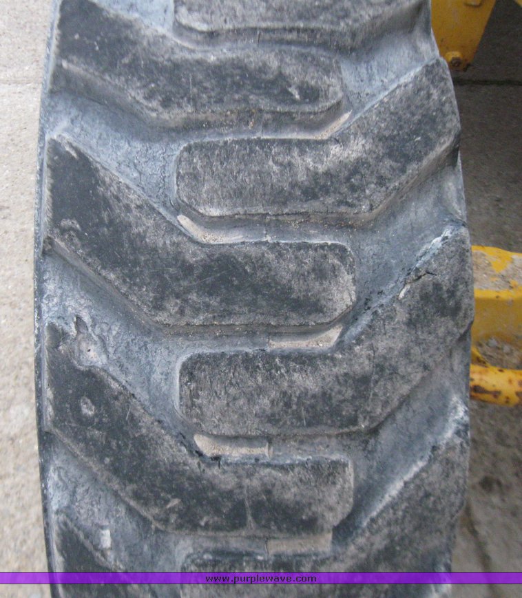 image for item 5728 2003 John Deere 310SG backhoe loader