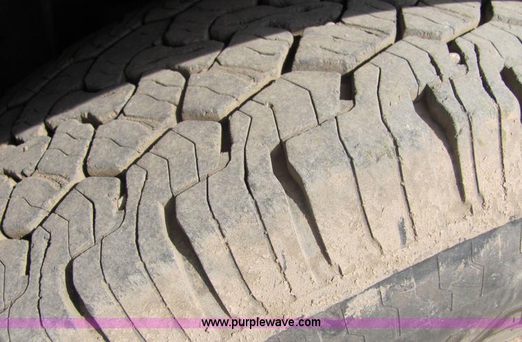 image for item 6030 2004 Ford F150 pickup