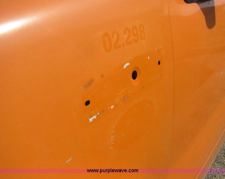 image for item 6030 2004 Ford F150 pickup