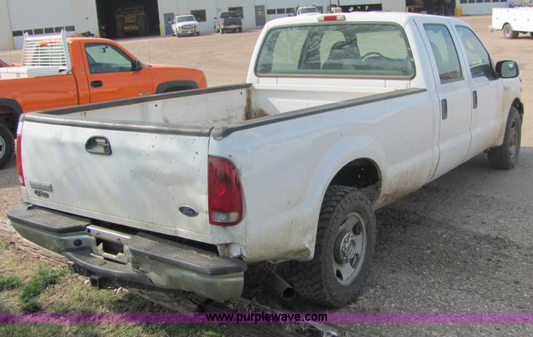 image for item 6033 2005 Ford F350 Super Duty pickup