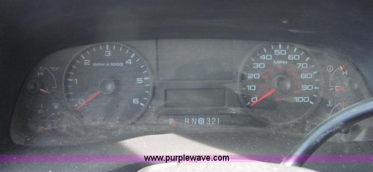 image for item 6033 2005 Ford F350 Super Duty pickup