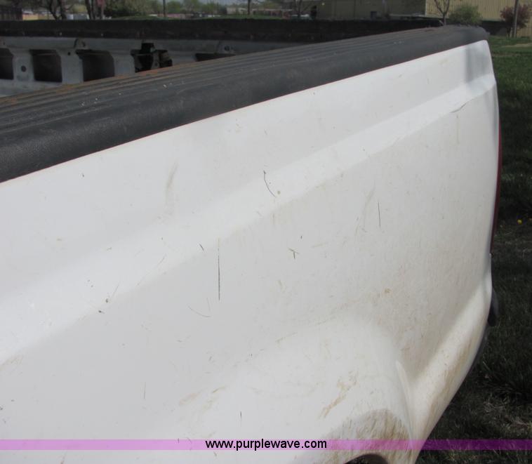 image for item 6033 2005 Ford F350 Super Duty pickup