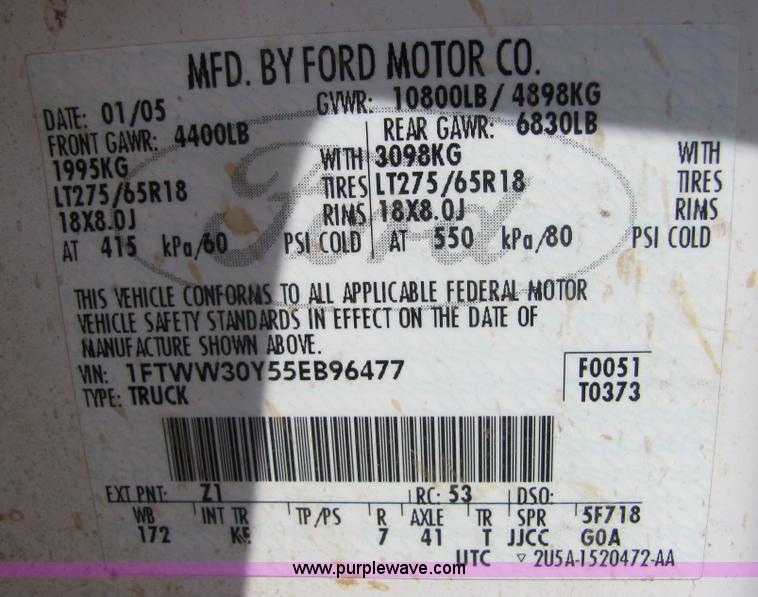 image for item 6033 2005 Ford F350 Super Duty pickup