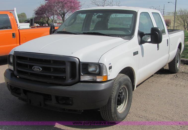 image for item 6034 2004 Ford F250 Super Duty pickup