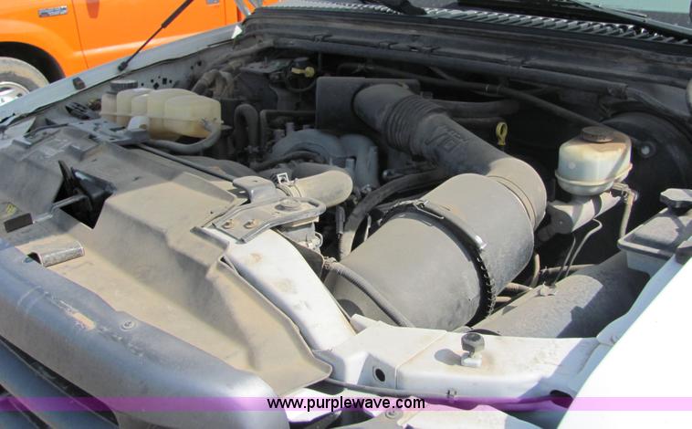image for item 6034 2004 Ford F250 Super Duty pickup