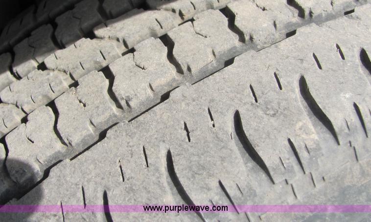 image for item 6034 2004 Ford F250 Super Duty pickup