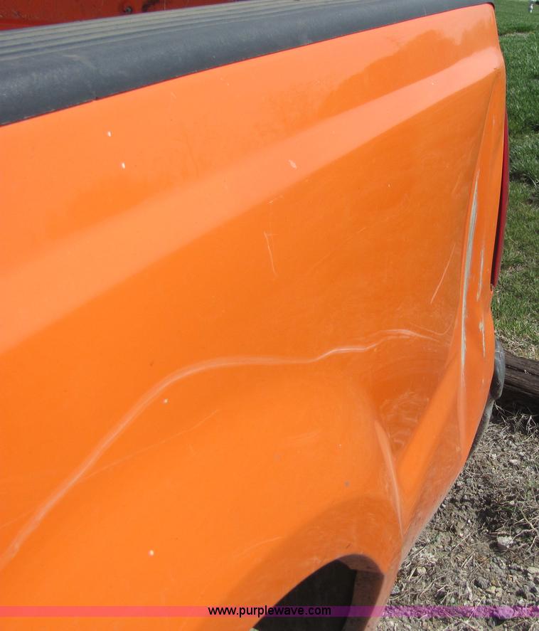 image for item 6035 2004 Ford F250 Super Duty pickup