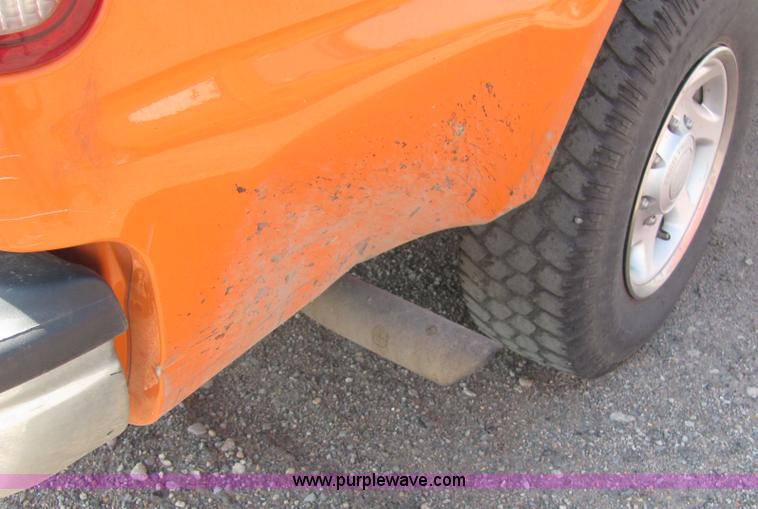 image for item 6035 2004 Ford F250 Super Duty pickup