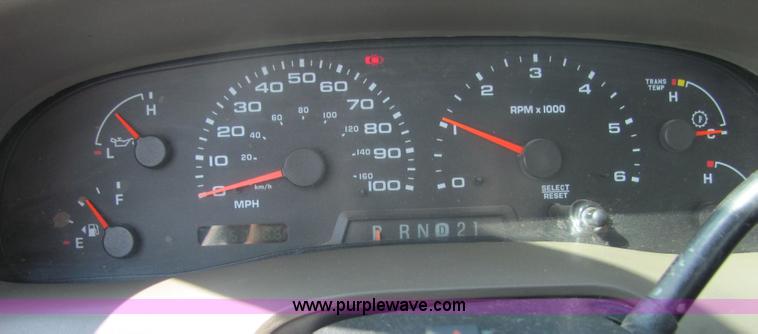 image for item 6036 2004 Ford F250 Super Duty pickup