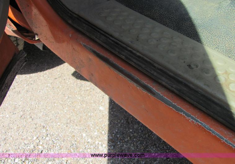 image for item 6036 2004 Ford F250 Super Duty pickup