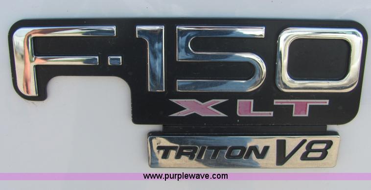 image for item 6037 2002 Ford F150 pickup