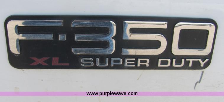 image for item 6038 2001 Ford F350 Super Duty pickup