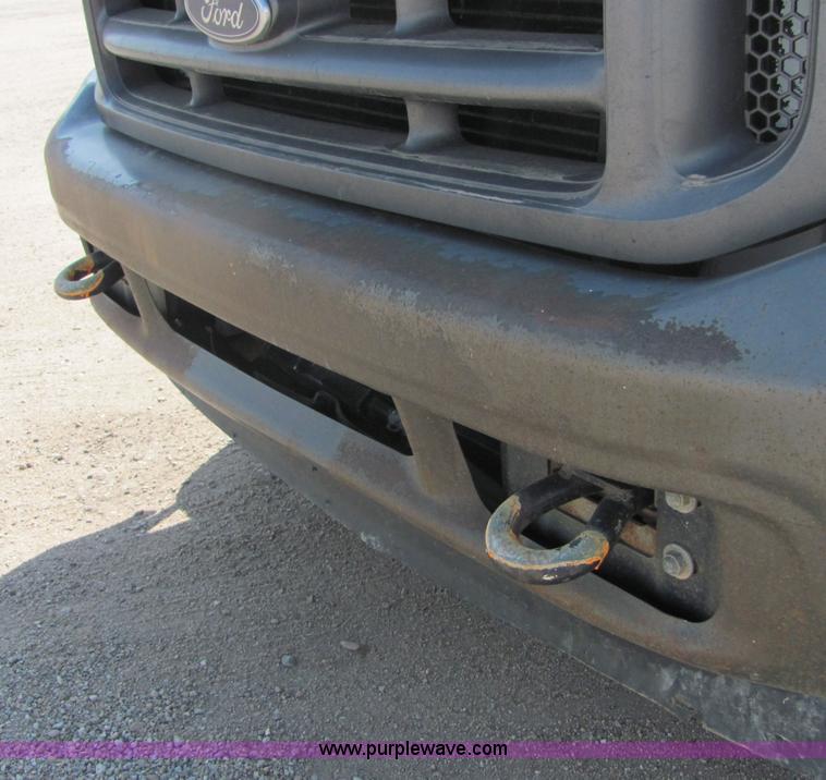 image for item 6038 2001 Ford F350 Super Duty pickup