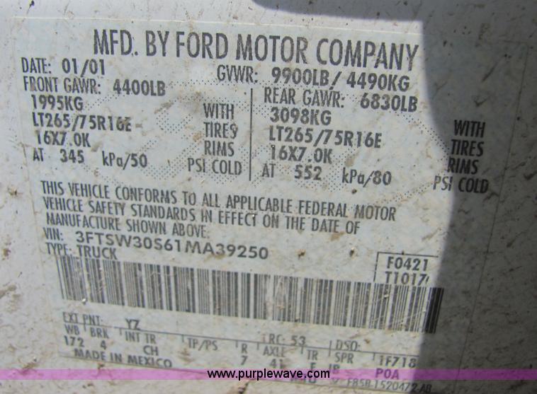 image for item 6038 2001 Ford F350 Super Duty pickup