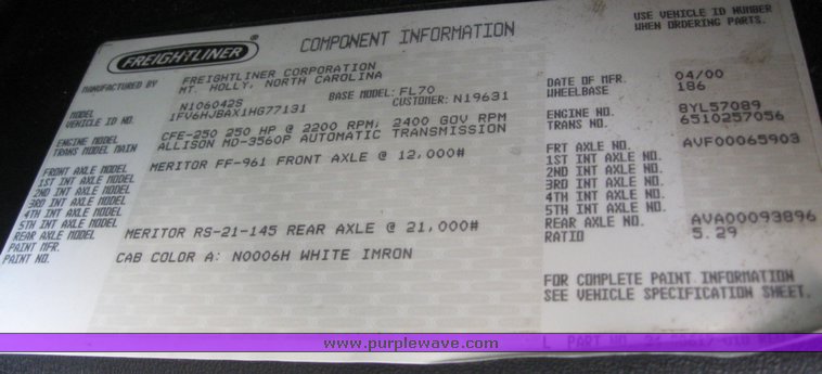 image for item 6052 2000 Freightliner FL70 boom truck