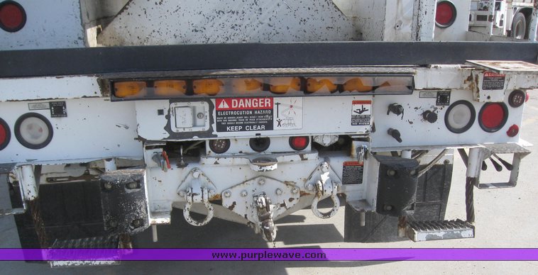 image for item 6052 2000 Freightliner FL70 boom truck