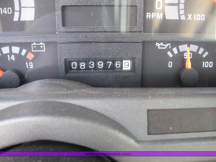 image for item 6053 1997 GMC C8500 boom lift truck