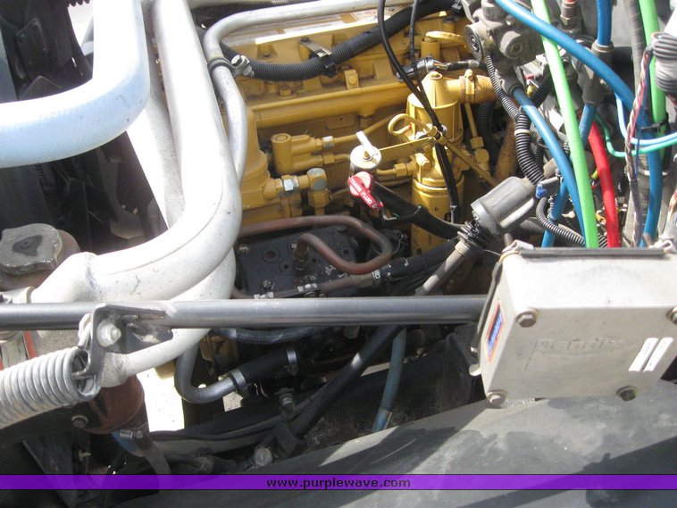 image for item 6053 1997 GMC C8500 boom lift truck