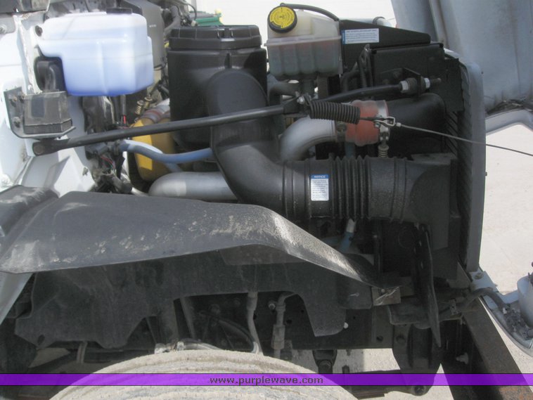 image for item 6053 1997 GMC C8500 boom lift truck