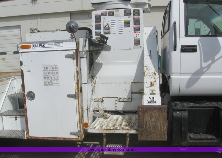 image for item 6053 1997 GMC C8500 boom lift truck