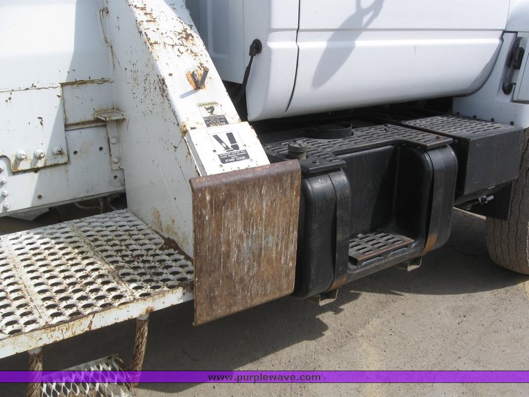 image for item 6053 1997 GMC C8500 boom lift truck