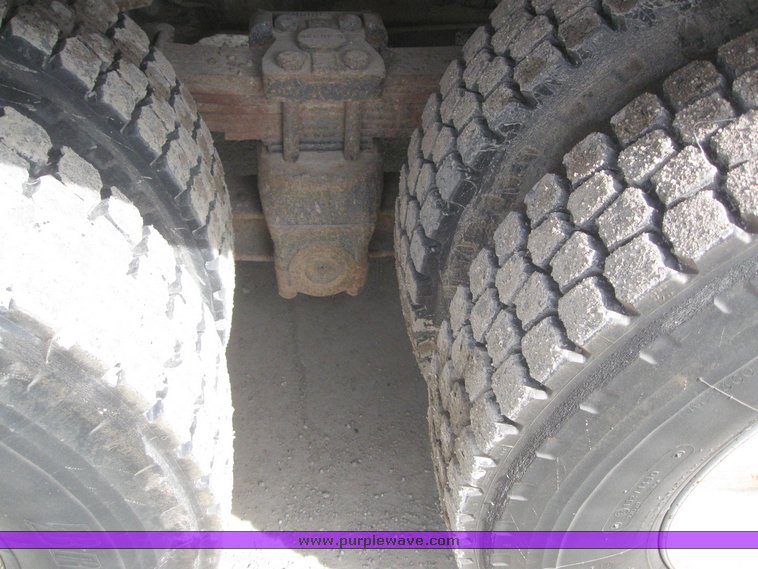 image for item 6053 1997 GMC C8500 boom lift truck