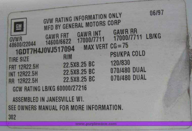 image for item 6053 1997 GMC C8500 boom lift truck