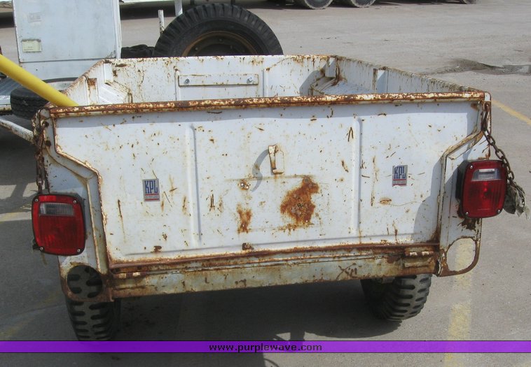 image for item 6054 6' utility trailer