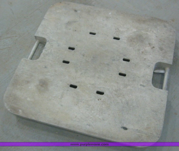 image for item 6057 (4) Sauber 24" x 24" aluminum outrigger pads