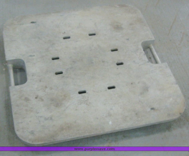 image for item 6057 (4) Sauber 24" x 24" aluminum outrigger pads