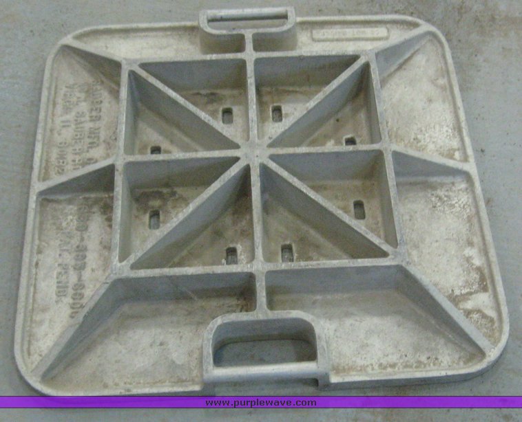 image for item 6057 (4) Sauber 24" x 24" aluminum outrigger pads