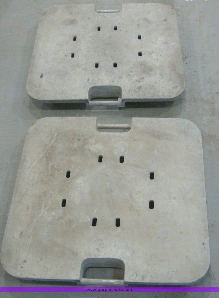 image for item 6058 (2) Sauber 24" x 24" aluminum outrigger pads