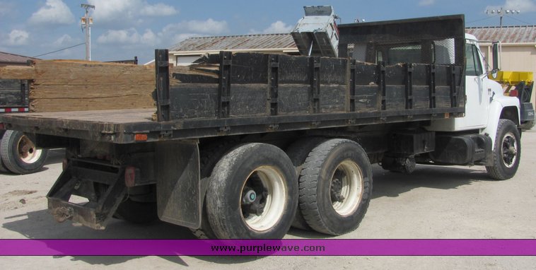 image for item 6066 1987 International Series S1954 truck