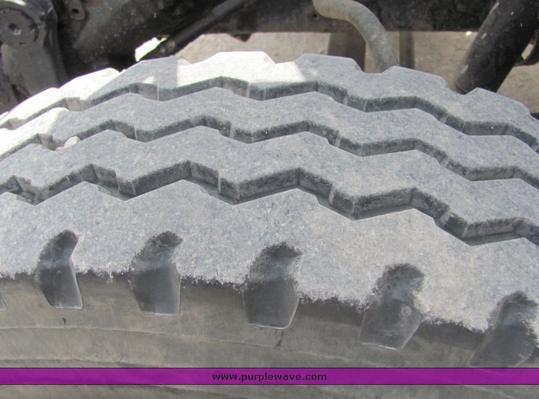 image for item 6066 1987 International Series S1954 truck