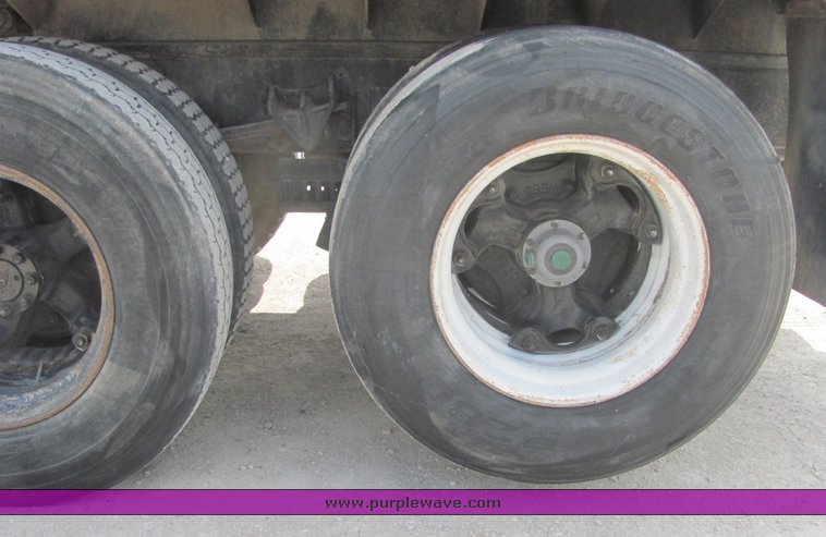 image for item 6066 1987 International Series S1954 truck