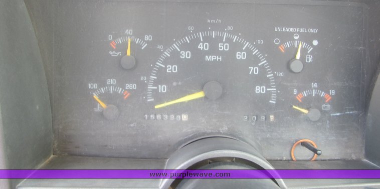 image for item 6067 1994 Chevrolet C3500 pickup