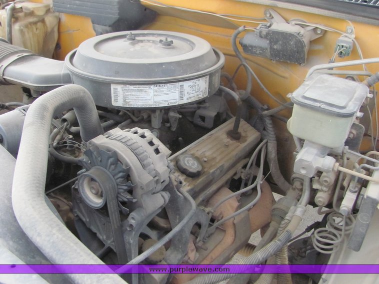 image for item 6067 1994 Chevrolet C3500 pickup