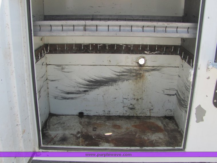 image for item 6067 1994 Chevrolet C3500 pickup