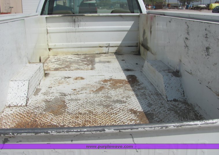 image for item 6067 1994 Chevrolet C3500 pickup