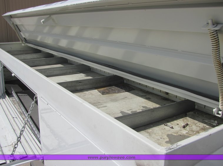 image for item 6067 1994 Chevrolet C3500 pickup