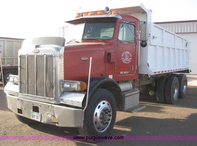 image for item 6164 1990 Peterbilt Conventional 378 dump truck
