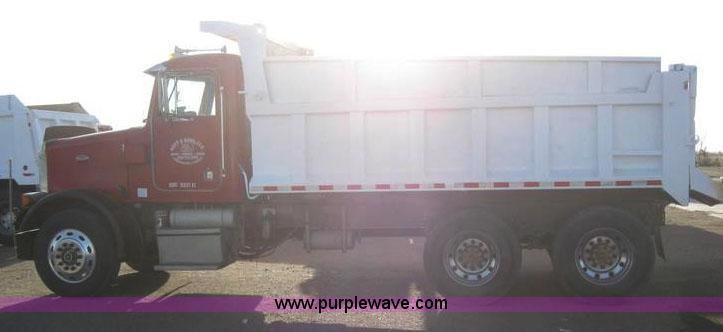 image for item 6164 1990 Peterbilt Conventional 378 dump truck