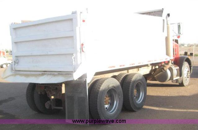 image for item 6164 1990 Peterbilt Conventional 378 dump truck