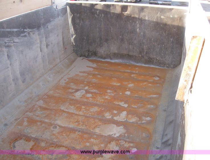 image for item 6165 1995 Peterbilt 379 dump truck