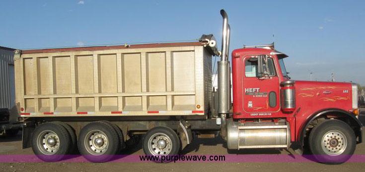 image for item 6166 1992 Peterbilt Conventional 379 dump truck