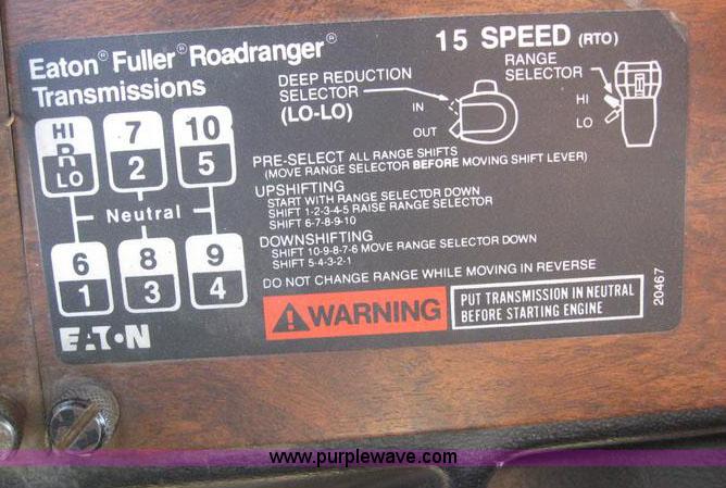 image for item 6166 1992 Peterbilt Conventional 379 dump truck